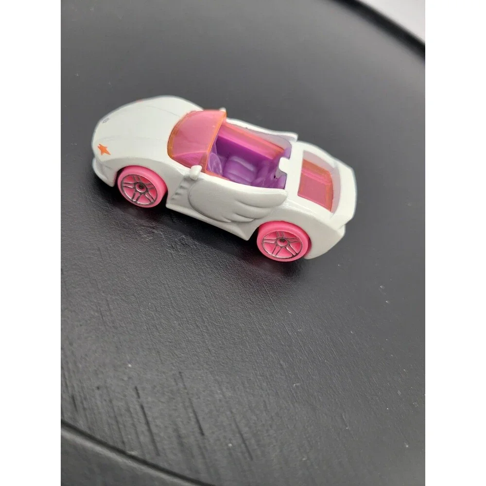 Hot Wheels Barbie Extra Convertible Car White/Pink/Purple Diecast 2021 1:64